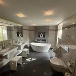 Hof Koenig Apartmán *