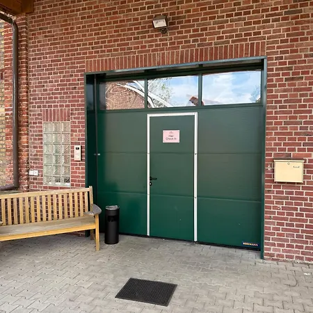 Hof Koenig דירה *