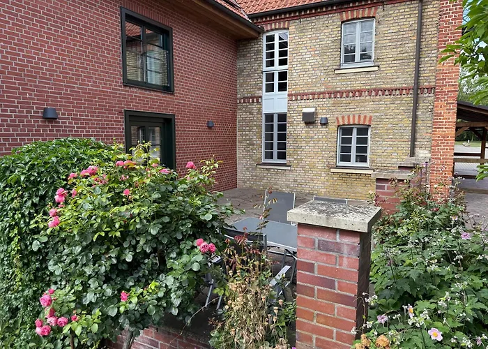 Hof Koenig Apartman *